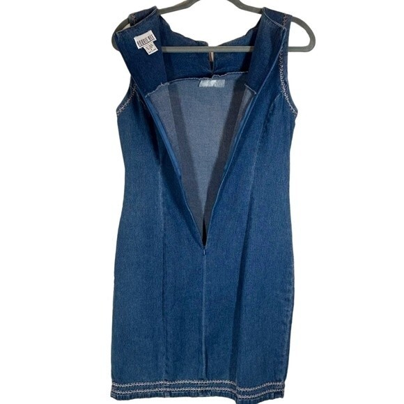 1990s Vintage Denim Shift Dress Daisy Embroidered Stretch Women's 6 Cottagecore - Picture 3 of 6